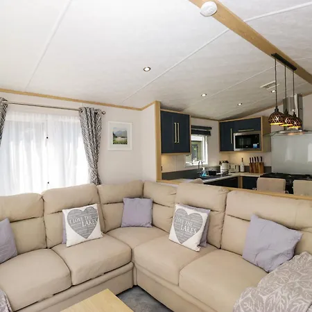 בית נופש High Perch
